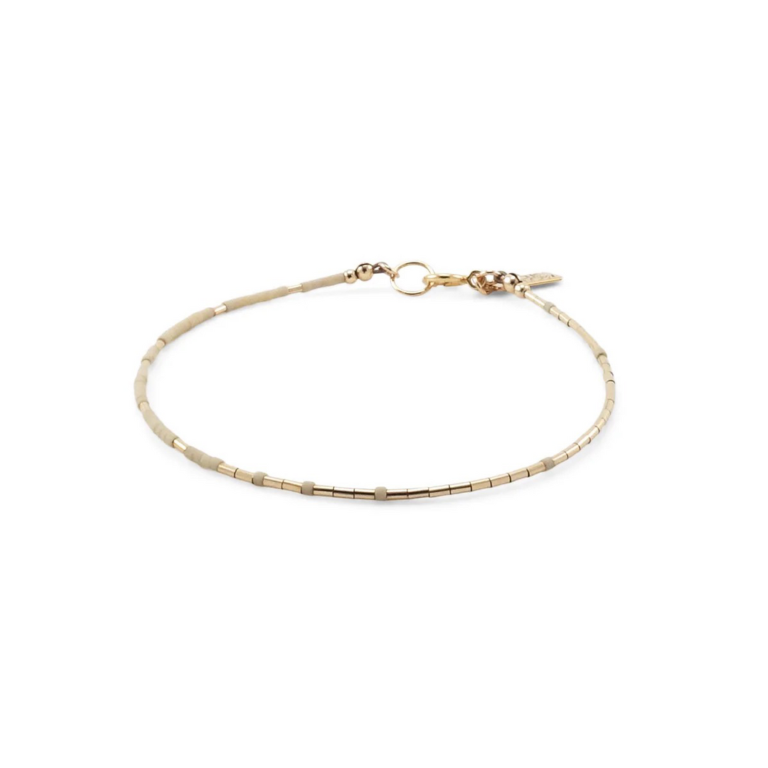 Rhea Oyster Bracelet
