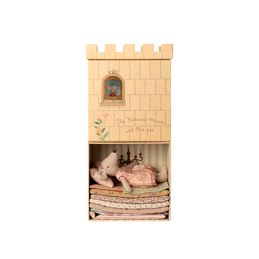 Maileg - Princess &amp; The Pea, Big Sister Mouse