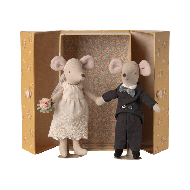 Maileg - Wedding Mice Couple In A Box Mum &amp; Dad
