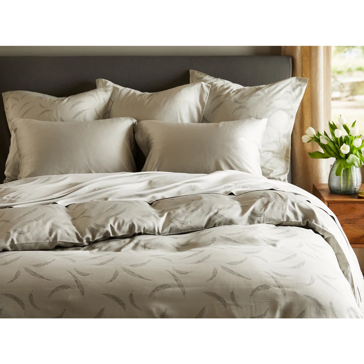 Legna Dahlia Top & Fitted Sheets