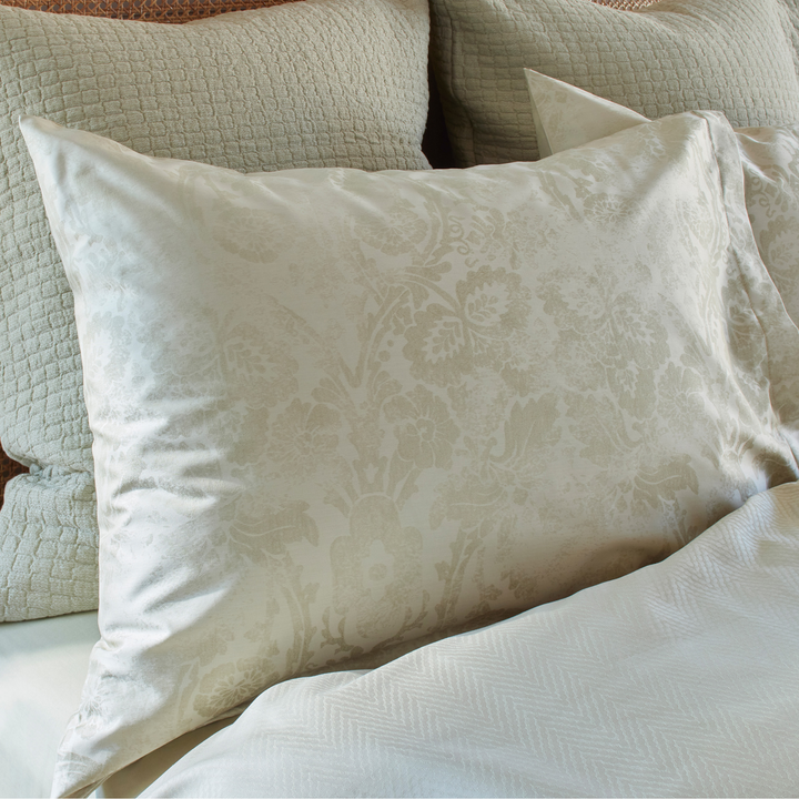 Baton Rouge Bedding By SDH