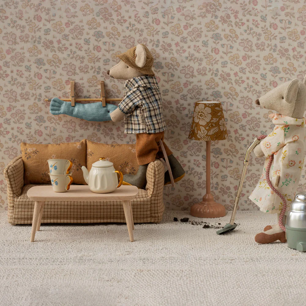 Maileg - Coffee Table Natural In Mouse Size