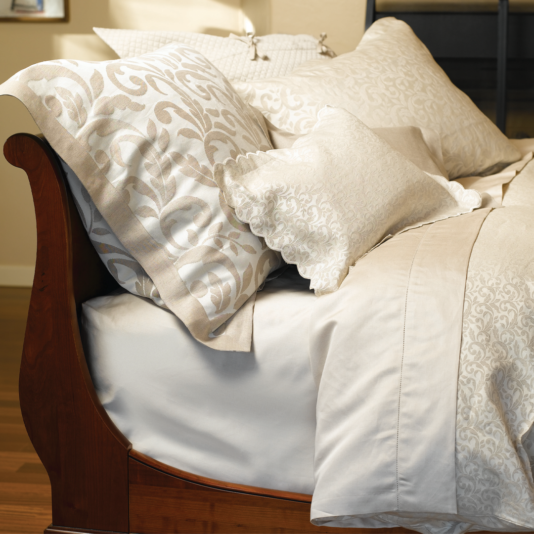 Grand Jasmine Bedding By The Purists