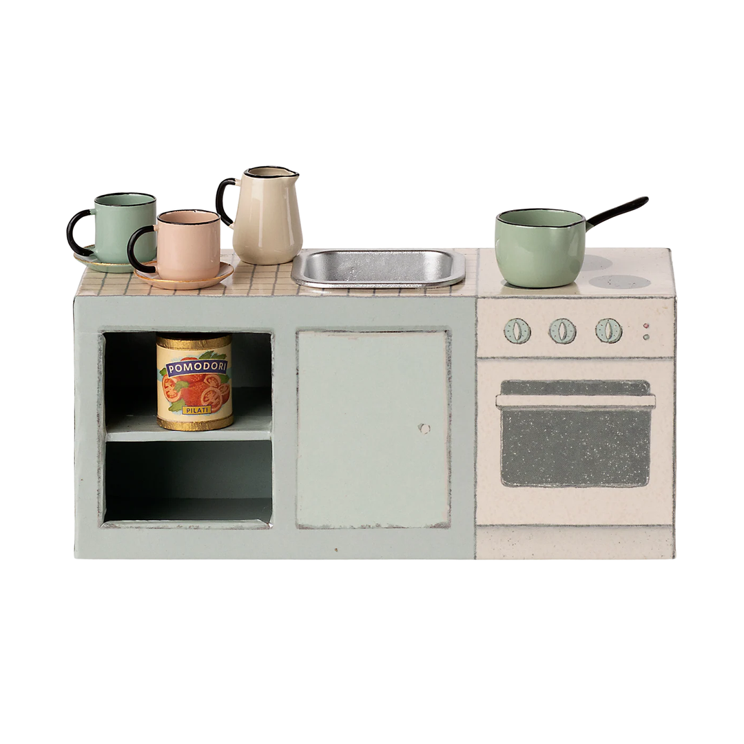 Maileg - Kitchen Counter Mouse
