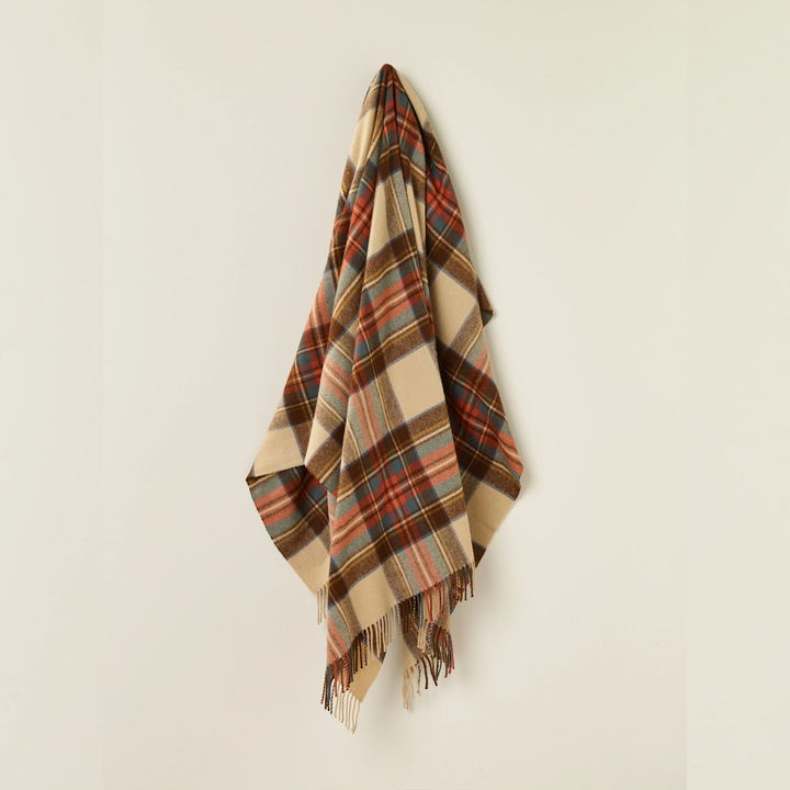 Merino Lambswool Throw Blanket in Antique Dress Stewart