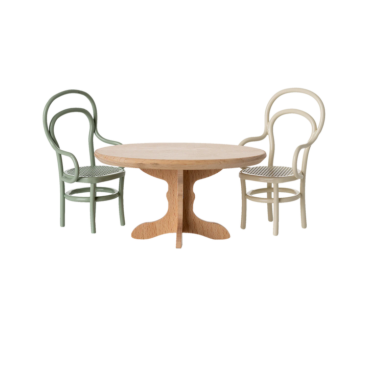 Maileg - Oval Dining Table In Nature Mouse Size