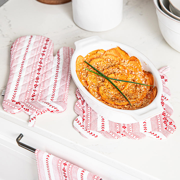 Juliska Villa Stripe Oven Mitt and Pot Holder Set of 2 - Ruby