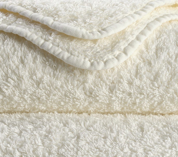 Super Pile Towels By Abyss & Habidecor